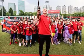 澳大利亚国脚穆伊加盟中超，上港引援思路值得中国足球借鉴图片