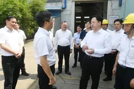 点赞转型发展！市长陈金虎调研经开区高新技术企业图片