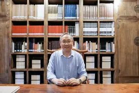 “昔人已乘黄鹤去“这句诗是错的，浙大永平奖得主胡可先让名著散发新意趣图片