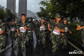 超燃！武警河池支队应急班比武“硬核”来袭「组图」图片