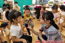 学前教育教师：让孩子健康成长，辛苦却乐在其中图片