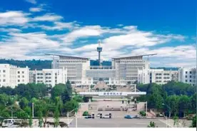 生日快乐，118岁的南师大图片