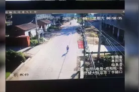 10岁男孩怕打针从安徽跑到河南“避难”，网友：分不清是男子汉还是怂包视频封面