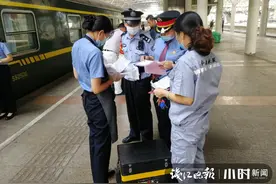 手机一点，“绿皮车”上也能订餐，长三角铁路今起推出普速列车网上订餐服务图片