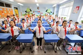 教师节：太原小学生用手语操告白老师图片