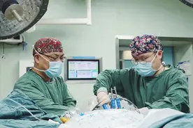 小切口三步解决大问题！浙大二院骨科医生有了新“武器”图片