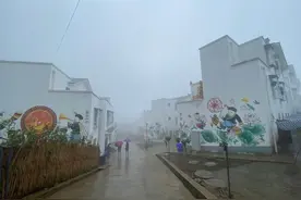 凉山深度贫困县换新颜：告别泥巴房，村民住上让城里人羡慕的小洋楼图片