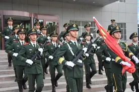 读唱吧｜春华秋实，我还是从前那个少年图片