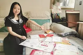 18岁残疾女孩考上重庆大学“保持热爱 奔赴山海”图片