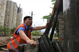 福州车务段福州东站党总支扎实开展普速铁路外部环境安全隐患综合治理图片