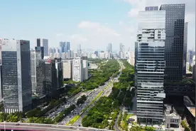 提升人文底蕴 促进人的全面发展图片