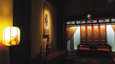 记者实地探访：700元一人闯关沉浸式密室，值吗？