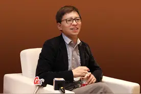 张朝阳：社交是二十年的梦想不能停，产品账号打通没有意义图片