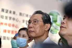 敢医敢言的钟南山：“我就是个看病的大夫”图片
