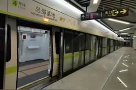 开通倒计时！南宁地铁4号线及2号线东延线空载试运行图片