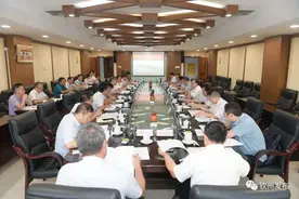 自治区林业局局长黄显阳率调研组到钦调研图片