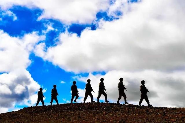 @新战友：入伍最强“攻略”已发出，请查收！