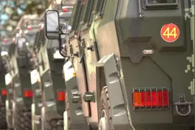 广东武警特战队员超燃入队仪式：我是武警最精锐部队一员图片