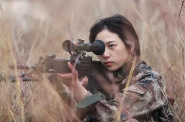 狙击我贼溜全武器（这个00后）