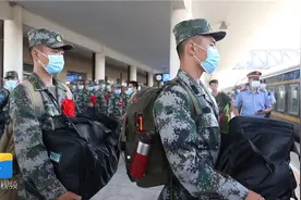 41秒丨滨州滨城：今年首批新兵踏上军旅征程视频封面