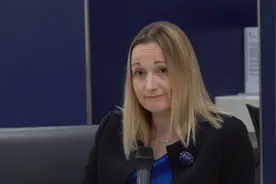 赴英留学生请注意！英国放宽签证限制助中国学生开学视频封面