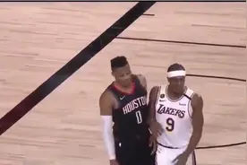 威少在落后29分时，冲隆多说“你们最好包夹我”图片