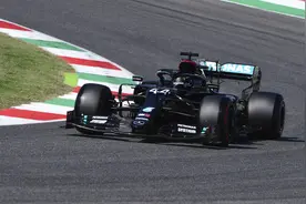 赛车——F1托斯卡纳大奖赛：汉密尔顿获得杆位图片