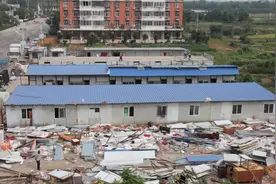 一个月啃下违建“硬骨头” ，这个违建工棚将变身停车场 ……图片