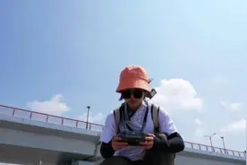 这个90后河南姑娘，拍下北外滩江景房拆迁前的秘密图片