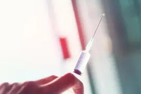 医生能给自己手术，我为啥不能自己挖鸡眼？图片