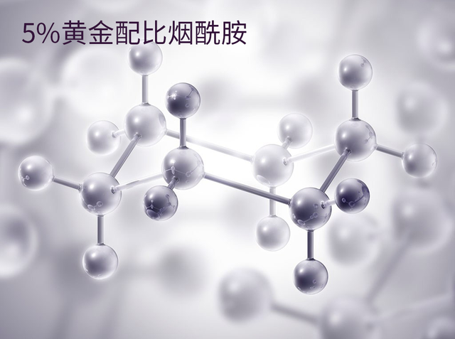 新生儿抹身体乳好还是精油好