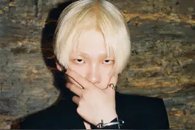 冷冽而复古的周震南 少年的博物馆奇妙夜图片