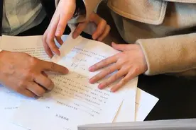 这什么情况？台州三门一位父亲卖了儿子的房子拿钱跑了，儿子被买房的告了图片