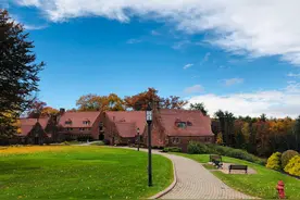 摄影记疫｜留学生姜林皓：美国老师强忍着泪水与我们告别图片