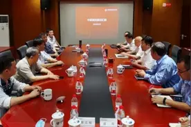 中国商飞副董事长王坚一行到中航重机及所属单位调研图片