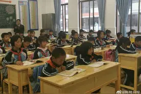 全国最大的易地扶贫搬迁县城集中安置点里，他们的生活大变样图片