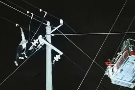 「紫牛头条」拉闸救爬电杆自杀男子，无辜老人却因呼吸机停电身亡，男子被批捕图片