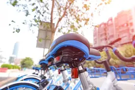 共享单车超区停放被扣费，再骑回去可以吗？图片