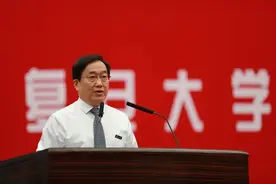 开学典礼上，复旦、上海交大、同济、华师大的校长各说了什么图片