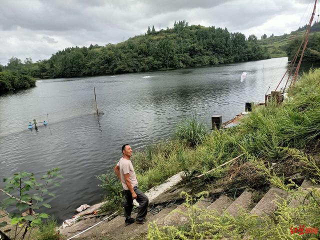 奶奶将两孙女推拉进粪坑溺亡，被控故意杀人 经鉴定其患精神分裂症，家人提交谅解书