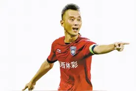 中甲开赛，陕西队劣势逆袭图片