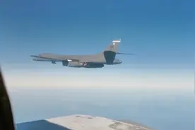 俄军同一天向四大海域派出战斗机拦截北约战机图片