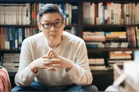 「口述历史·第七季」走近麦家②：“潜伏”8年写一部书，与父亲和故乡和解图片