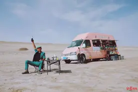 对话曝光“陷阱公厕”的拖车救援车主：全国旅行摆摊，希望这个视频能提醒其他人图片