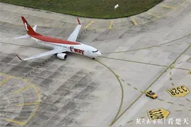 湖北疫后复航第一条国际客运航线，旅客出入境要注意这些规定图片