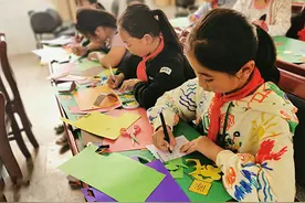 “星期五课堂”打造学习乐园图片