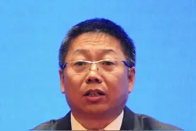 中国农业银行副行长崔勇：数字化转型打造农行信用卡“五心”体验图片