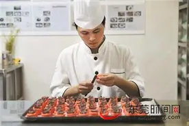 中秋就要到了！妈咪HOME邀你体验月饼DIY，跟着甜点师傅做素食月饼图片