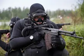 解密特种枪械③蛙人部队如何使用水下枪械？图片