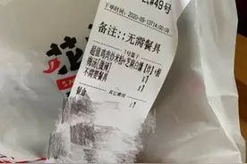 外卖一次性餐具，选择“不需要”的多了，但商家为何还偏要送？图片